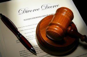 divorce papers gavel